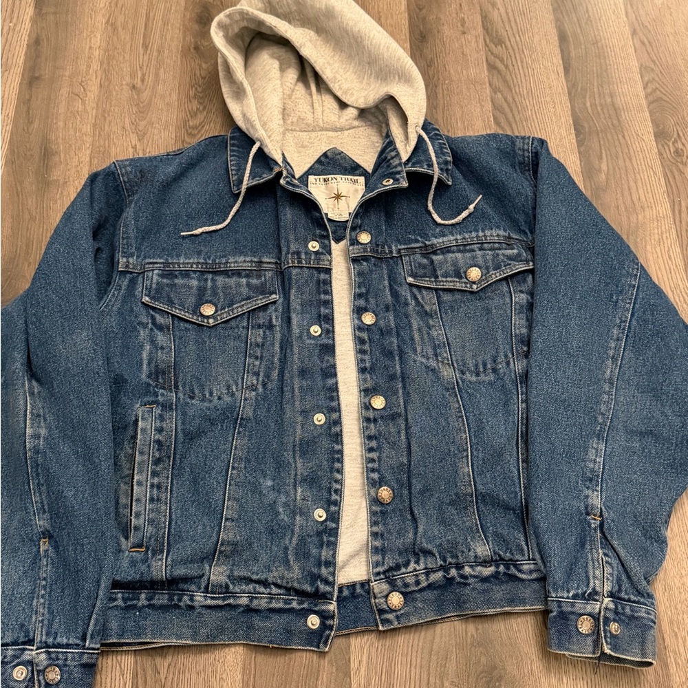 Vintage Yukon Trail Hooded Denim 90s oversized trucker jacket Medium streetwear - Picture 2 of 4